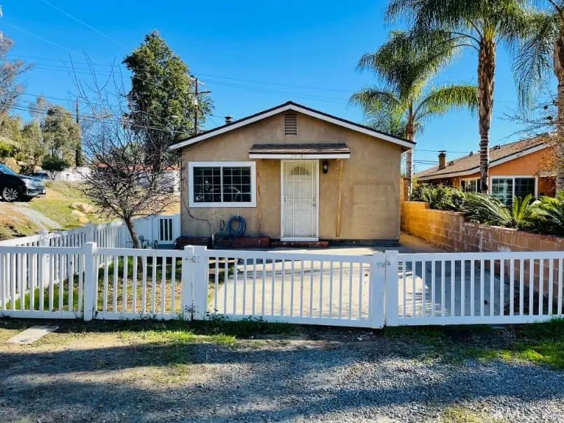 29740 Wilson, Lake Elsinore, CA — listing photo 1