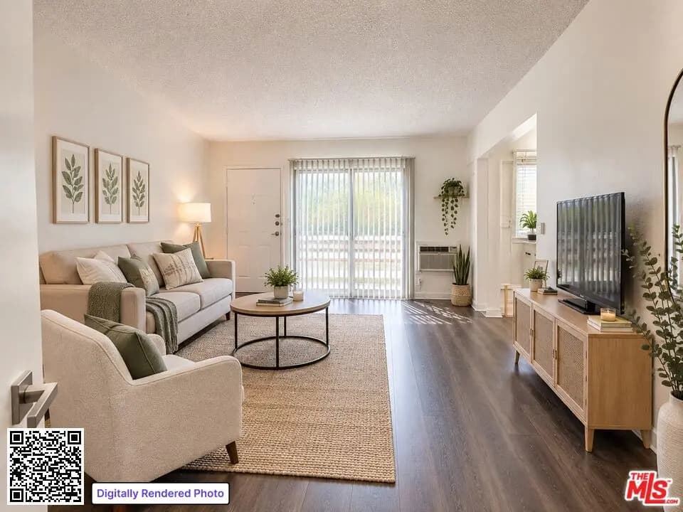 1208 W Adams Boulevard 19, Los Angeles, CA — listing photo 1