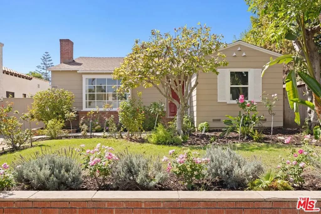1905 Camden Avenue, Los Angeles, CA — listing photo 1