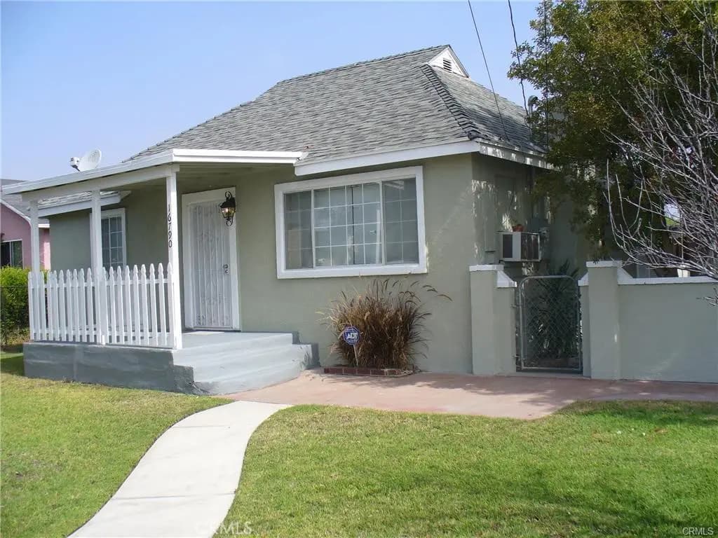 16790 Paine Street, Fontana, CA — listing photo 1