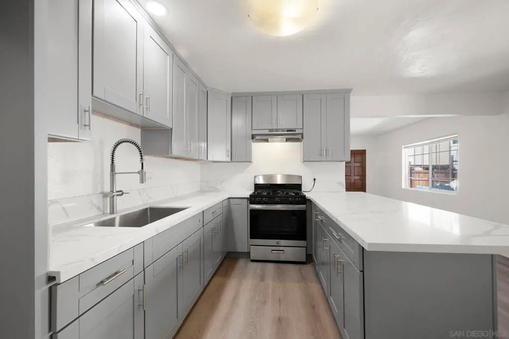 3103 3105 Central, San Diego, CA — listing photo 1