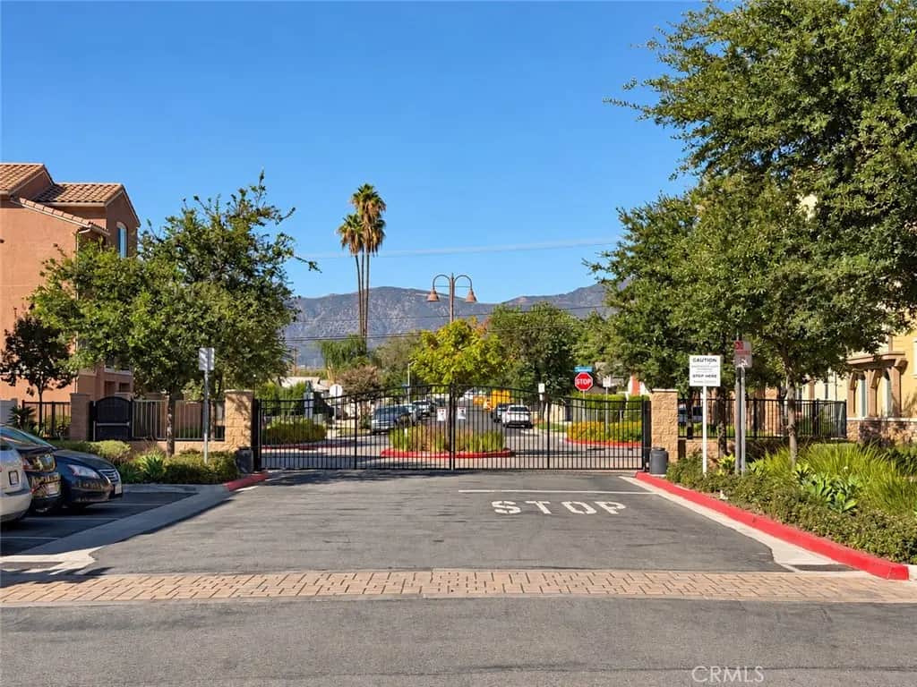 726 Banyan, Pomona, CA — listing photo 1