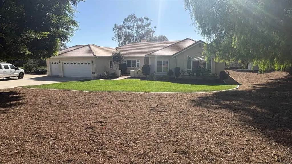 1352 Tierra Roja Drive, Fallbrook, CA — listing photo 1