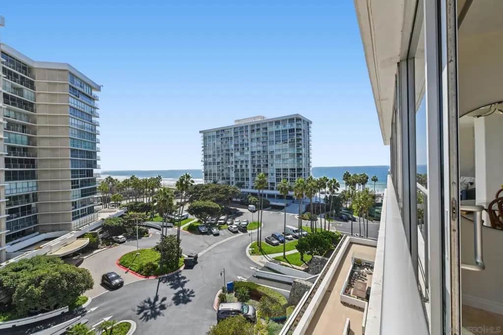 1810 Avenida del Mundo 601, Coronado, CA — listing photo 1