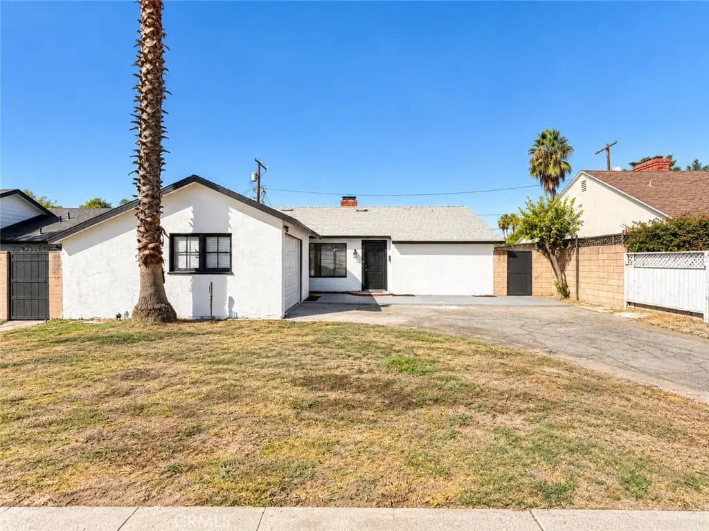 7919 Lasaine Avenue, Northridge, CA — listing photo 1