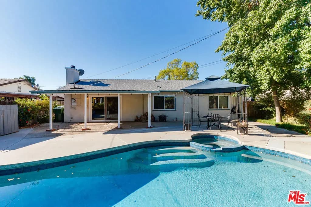 23907 Mobile Street, West Hills, CA — listing photo 1
