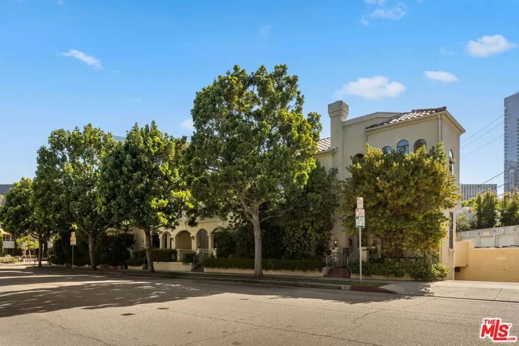 241 S Lasky Drive, Beverly Hills, CA — listing photo 1