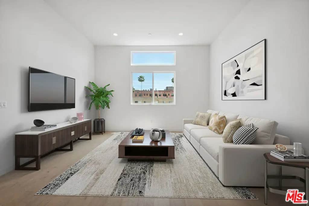 1746 Garfield Place 302, Los Angeles, CA — listing photo 1