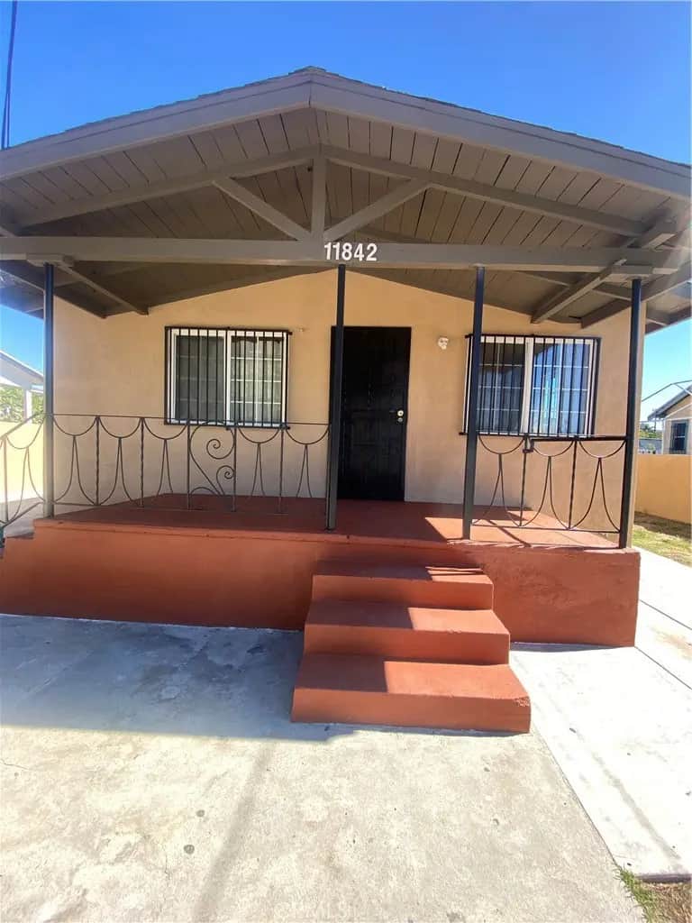 11842 Success, Los Angeles, CA — listing photo 1