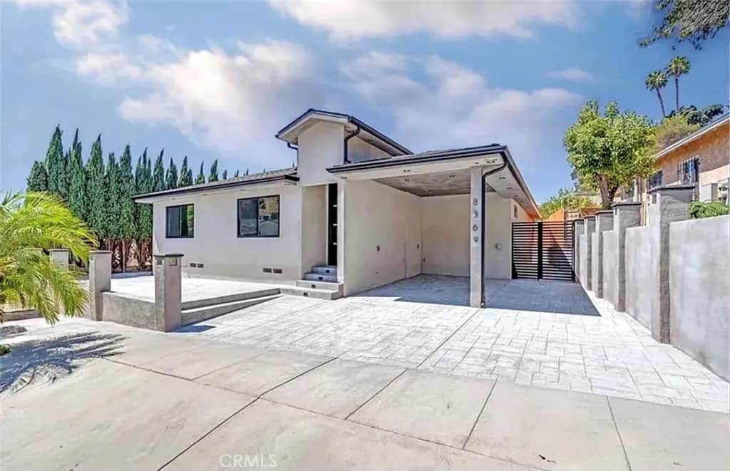8369 Vine Valley, Sun Valley, CA — listing photo 1