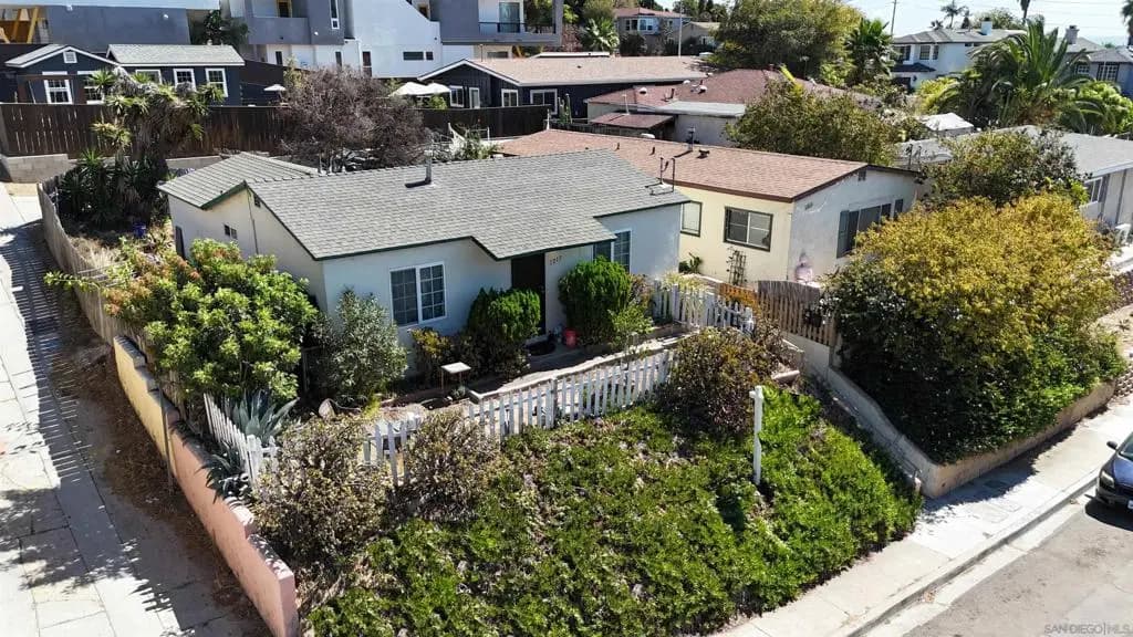 1213 1217 33Rd St, San Diego, CA — listing photo 1