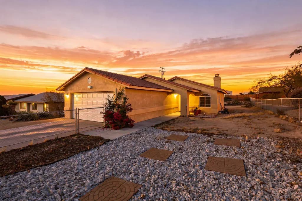 6829 Quail Spring Avenue, 29 Palms, CA — listing photo 1
