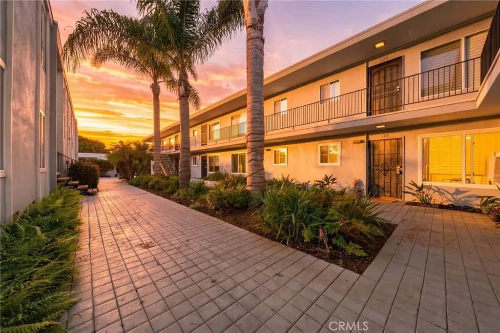 4750 Noyes Street 116, San Diego, CA — listing photo 1