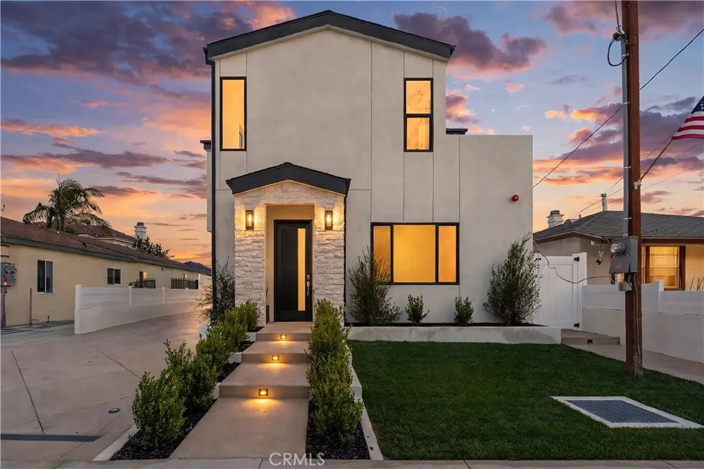 15634 Sombra Avenue A, Lawndale, CA — listing photo 1