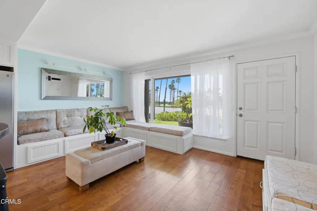 715 Ocean View Drive, Port Hueneme, CA — listing photo 1