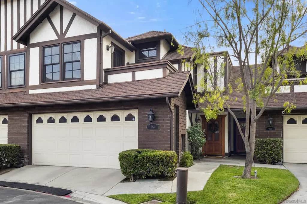 984 S Rim Crest Dr 7, Anaheim, CA — listing photo 1