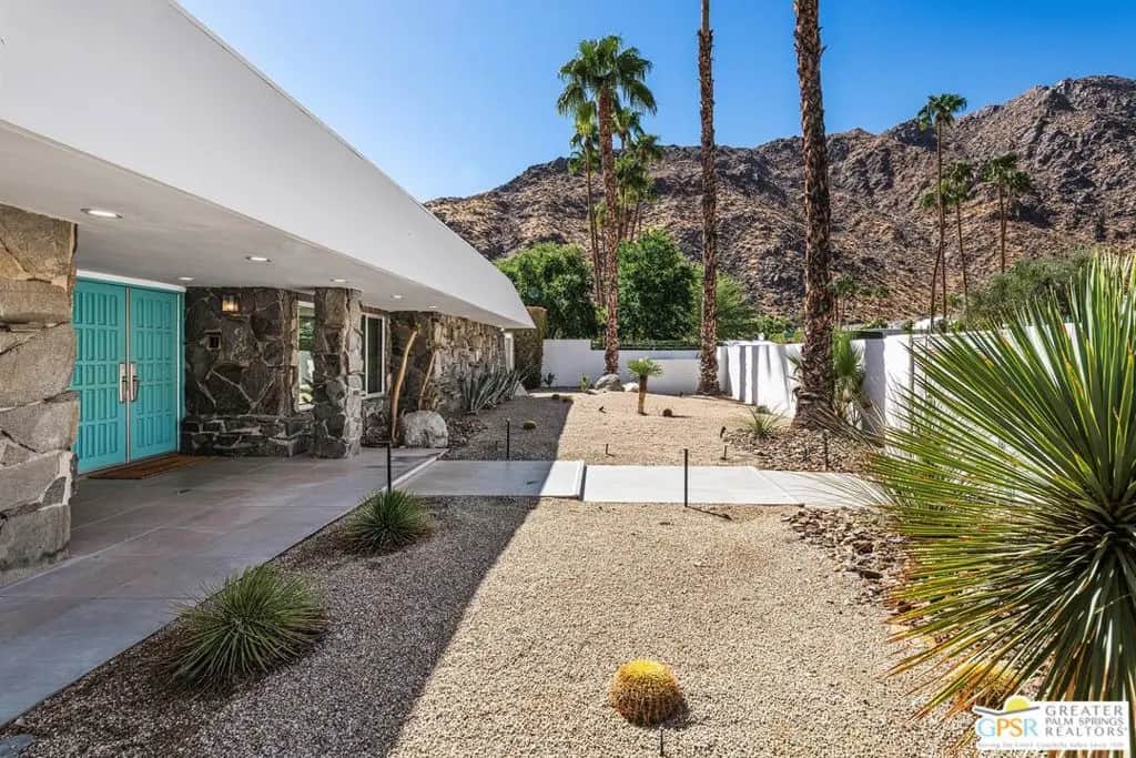 670 N Rose Avenue, Palm Springs, CA — listing photo 1