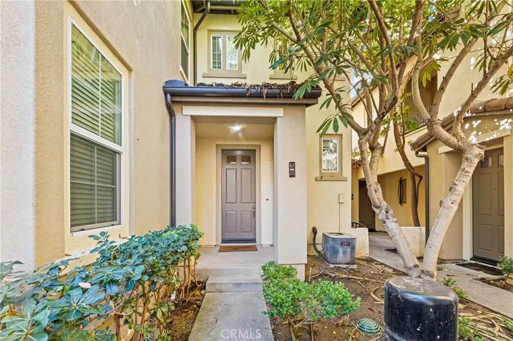 32 Perennial, Irvine, CA — listing photo 1
