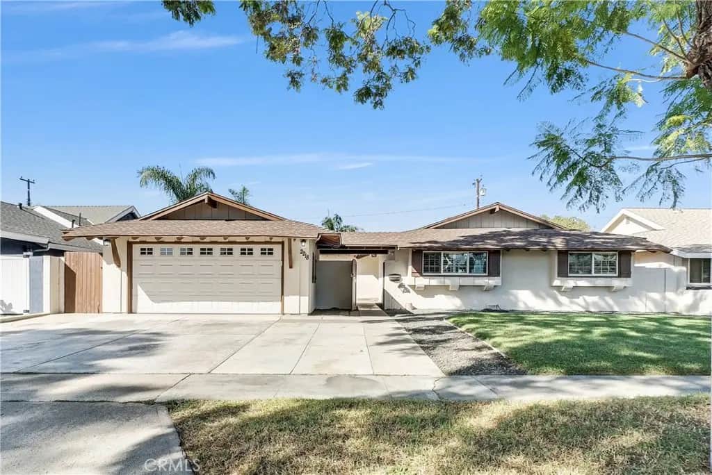 2218 N Jetty Street, Santa Ana, CA — listing photo 1