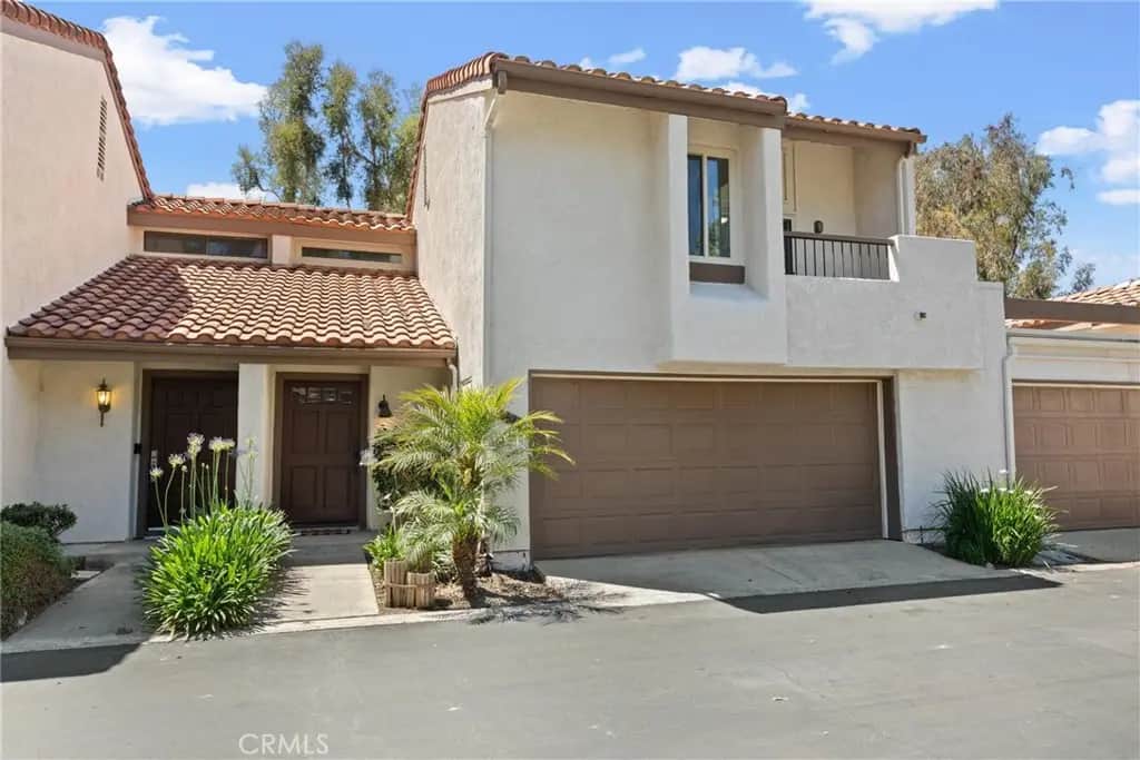 26643 Guadiana, Mission Viejo, CA — listing photo 1