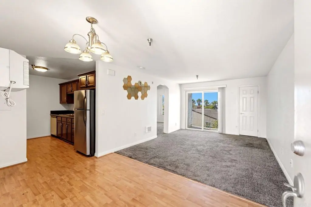 5252 Orange Avenue 221, San Diego, CA — listing photo 1