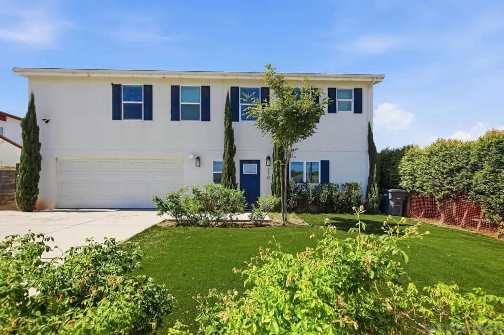 770 Delaware St, Imperial Beach, CA — listing photo 1