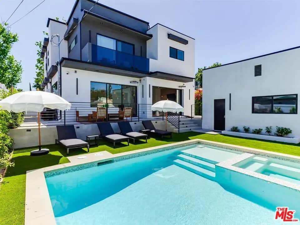 5929 Hesperia Avenue, Encino, CA — listing photo 1