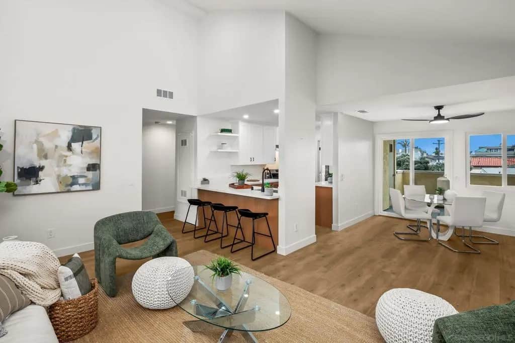 152 Evergreen Ave 4, Imperial Beach, CA — listing photo 1