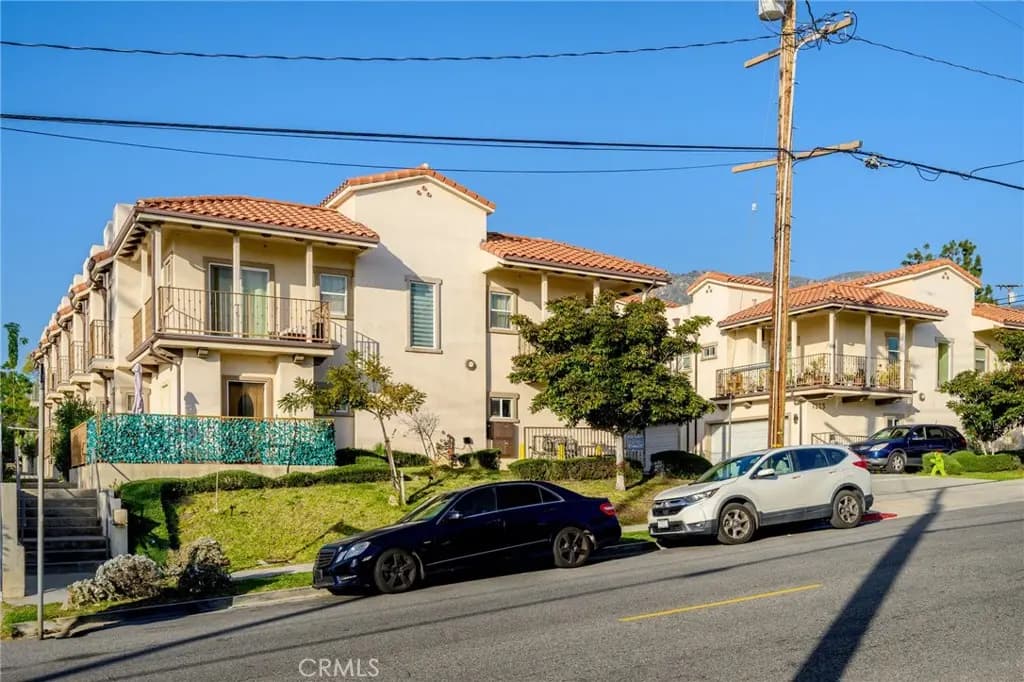 7225 Apperson Street 105, Tujunga, CA — listing photo 1