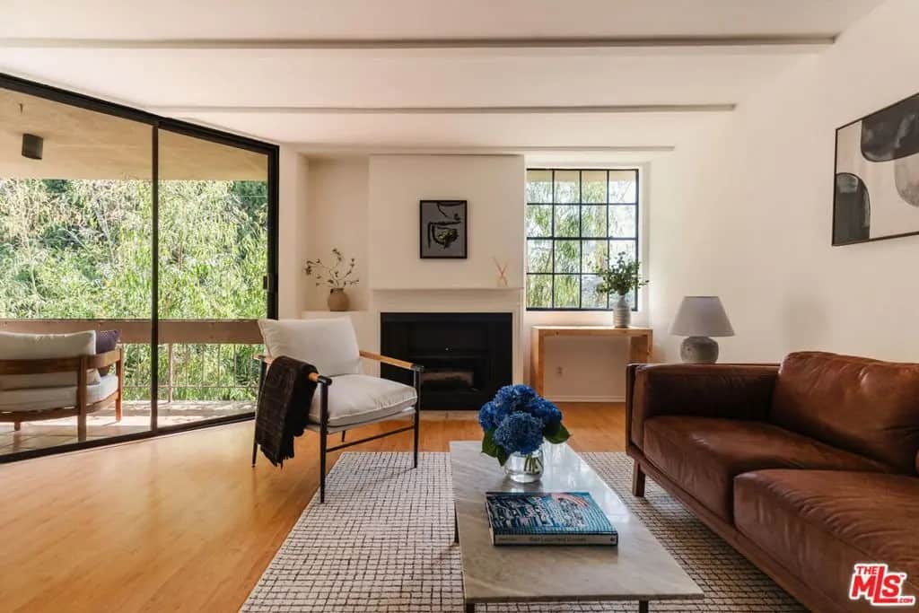750 N Kings Road 315, Los Angeles, CA — listing photo 1