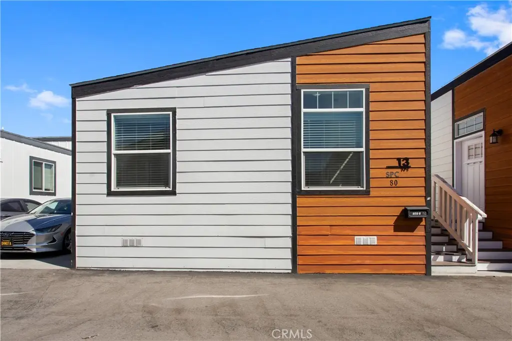 8250 Lankershim Boulevard 80, North Hollywood, CA — listing photo 1