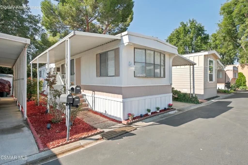 2116 Skinner Court 72, Thousand Oaks, CA — listing photo 1