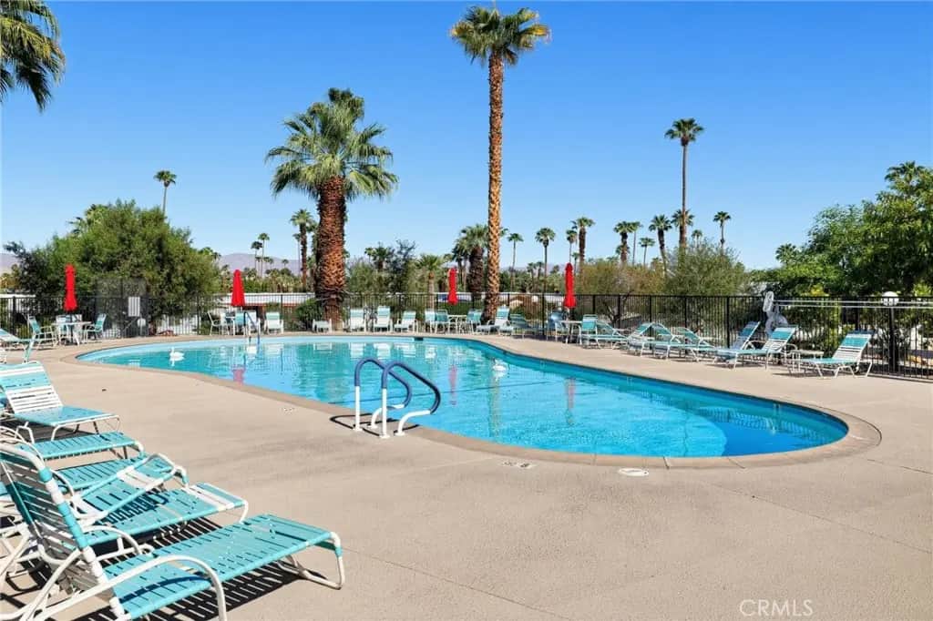 7 Club Circle Drive, Palm Springs, CA — listing photo 1
