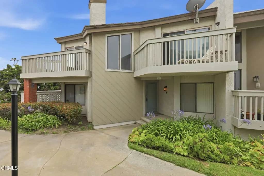 3664 Sunset Lane, Oxnard, CA — listing photo 1