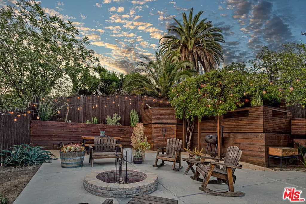 3749 Mercury Avenue, Los Angeles, CA — listing photo 1