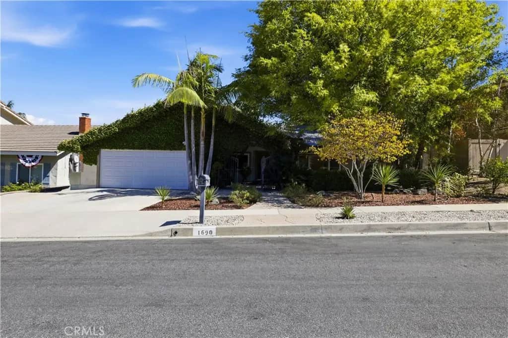 1690 Stoddard Avenue, Thousand Oaks, CA — listing photo 1