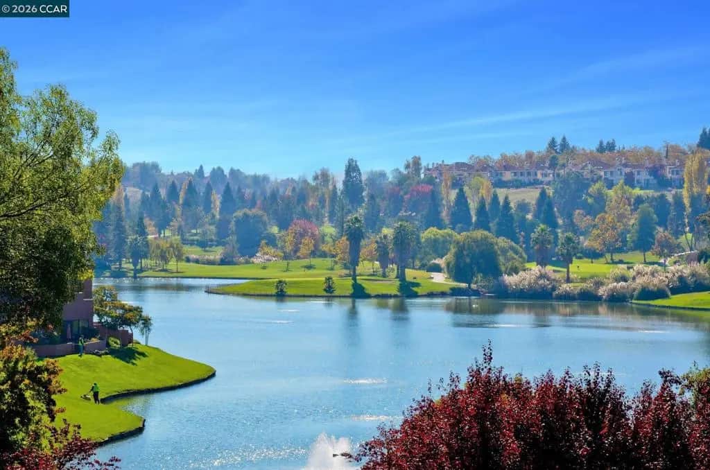 5012 Lakeview Dr 201, San Ramon, CA — listing photo 1
