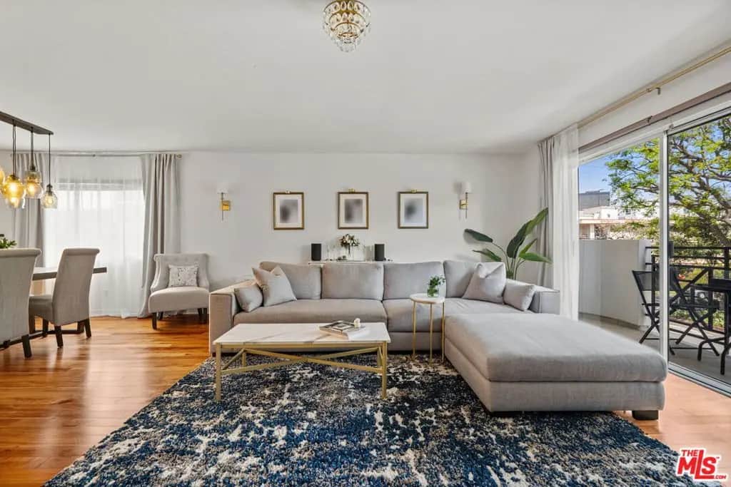 11907 Darlington Avenue 101, Los Angeles, CA — listing photo 1
