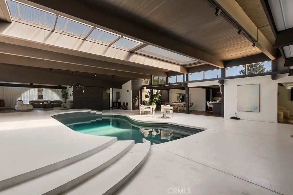 3007 Java Road, Costa Mesa, CA — listing photo 1