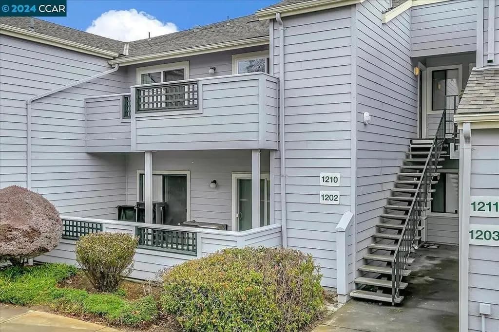 1201 Glen Cove Parkway 1210, Vallejo, CA — listing photo 1