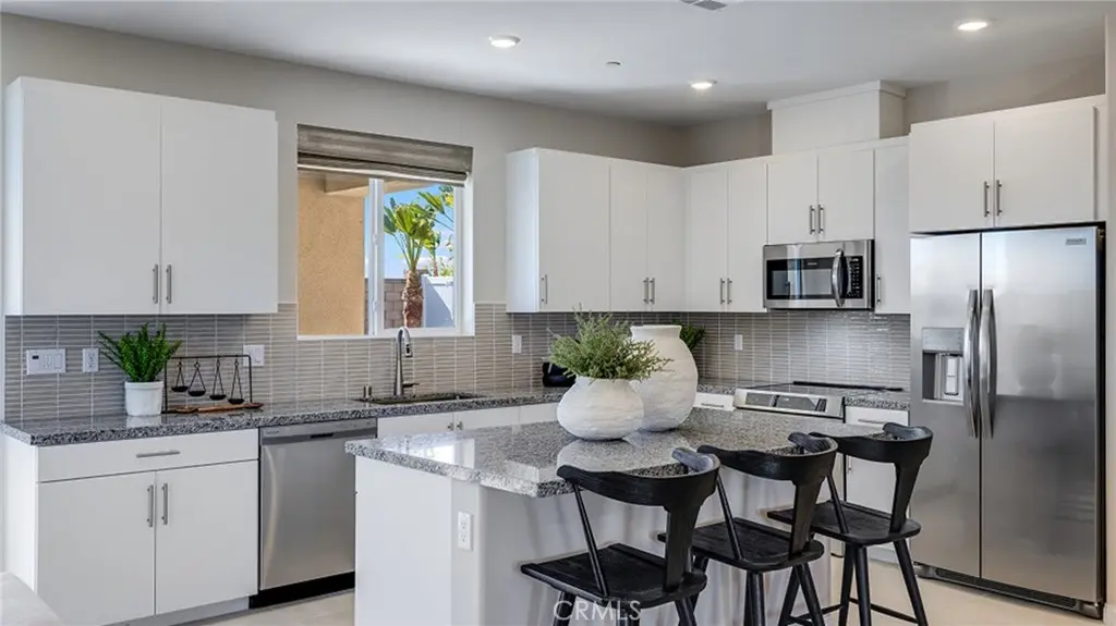 62385 N Candle Tree Lane, Desert Hot Springs, CA — listing photo 1
