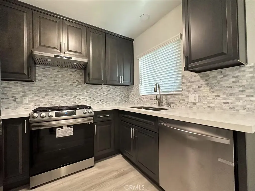 41 N Sierra Bonita Avenue C, Pasadena, CA — listing photo 1