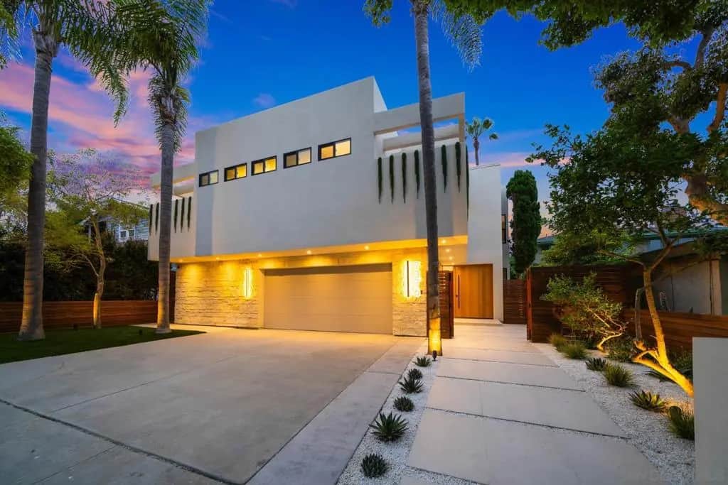 7376 Fay Ave, La Jolla, CA — listing photo 1