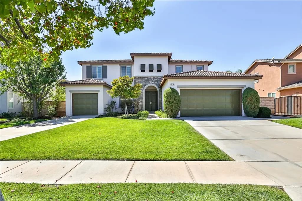 1636 Camino Largo Street, Corona, CA — listing photo 1