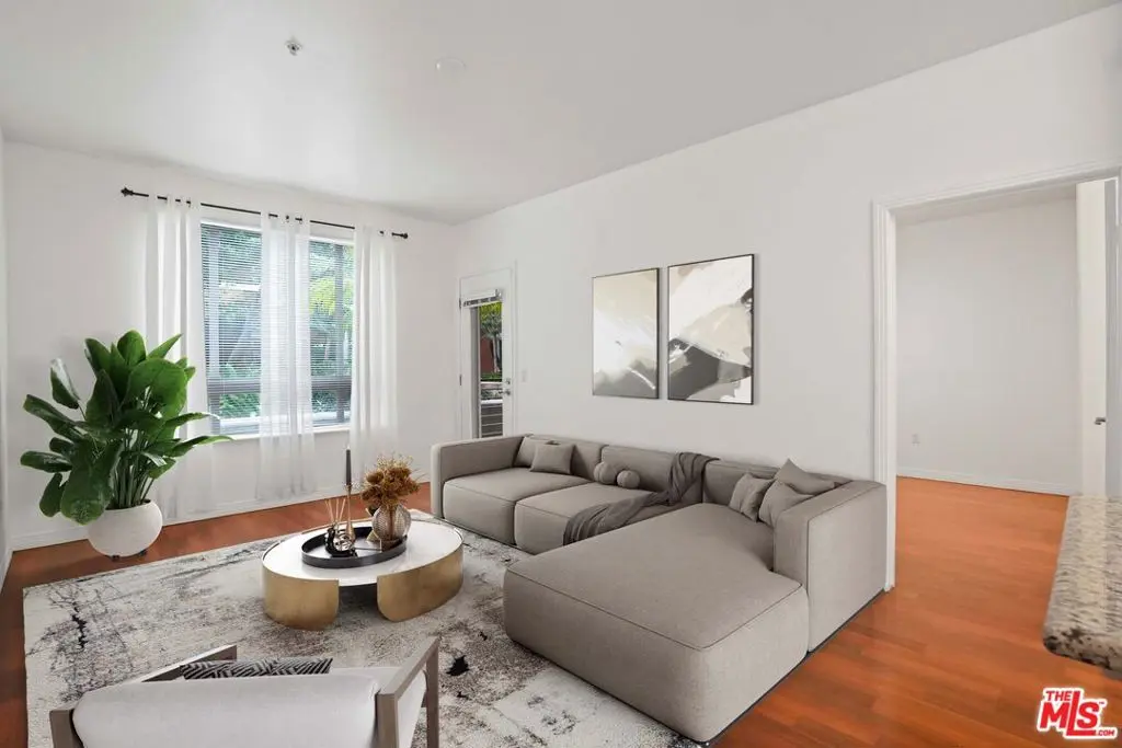 100 S Alameda Street 115, Los Angeles, CA — listing photo 1