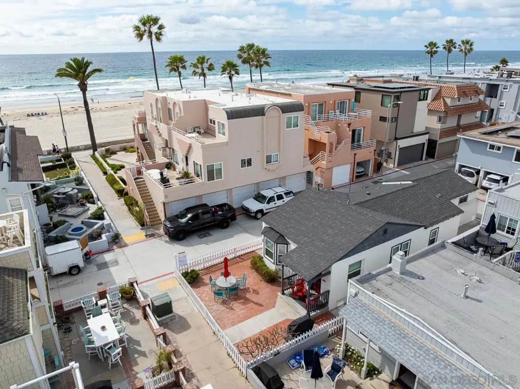 716 Dover, San Diego, CA — listing photo 1