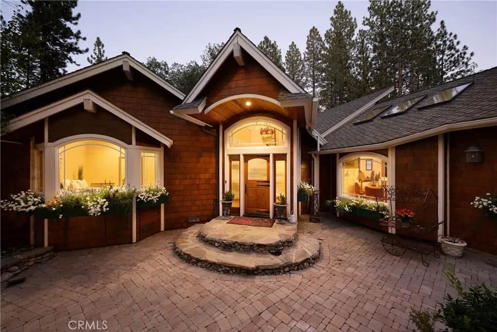 42388 Switzerland Drive, Big Bear Lake, CA — listing photo 1