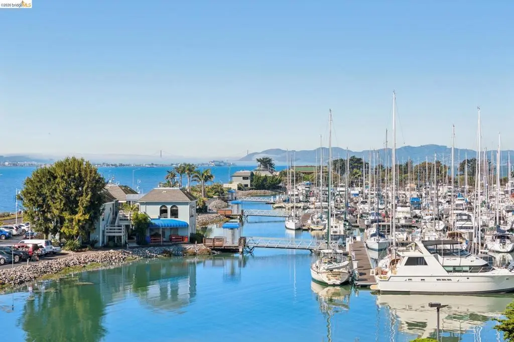 4 Anchor Dr F441, Emeryville, CA — listing photo 1