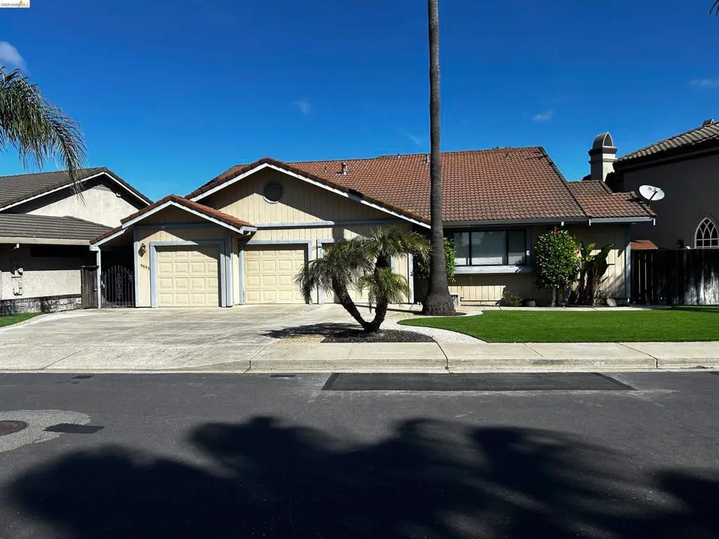 5593 Drakes Dr, Discovery Bay, CA — listing photo 1