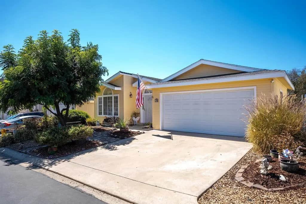 15935 SPRING OAKS RD 64, El Cajon, CA — listing photo 1